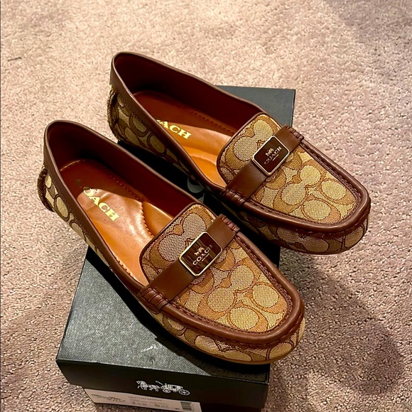 Coach Brown and Tan Loafers size 8.5 - Picture 1 of 7